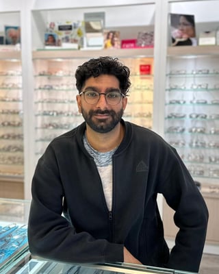 Dr. Davinder Sidhu