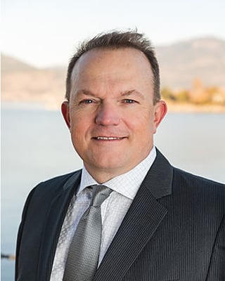 Dr. Darren Hatchard