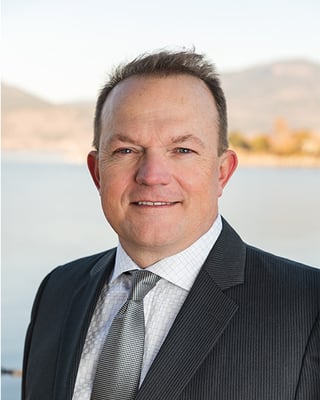 Dr. Darren Hatchard