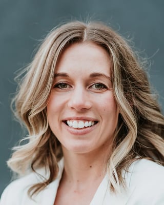 Dr. Mindy Blumberg