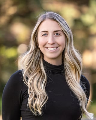 Dr. Victoria Bajorek
