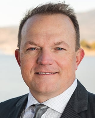 Dr. Darren Hatchard