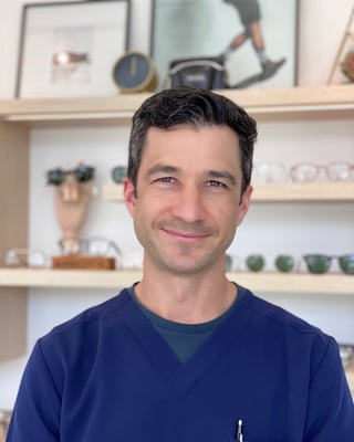 Dr. Tyler Strong